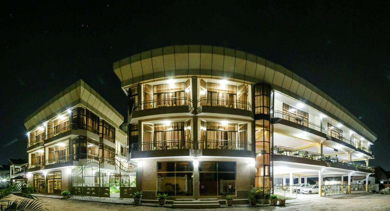 Tigers'S Apartment Hotel Buyumbura Exterior foto